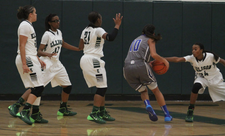 EllisonGeorgetownGbball26.jpg
